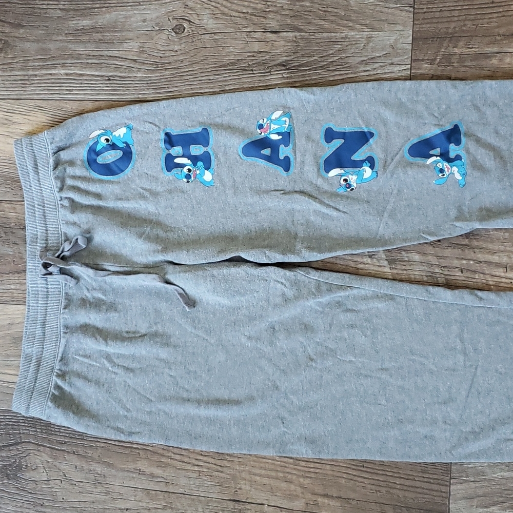 Stitch sweatpants, Disney